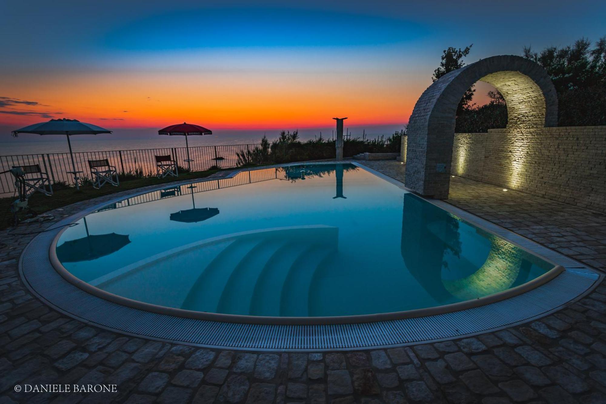 Baia Delphis Resort Vasto Eksteriør bilde