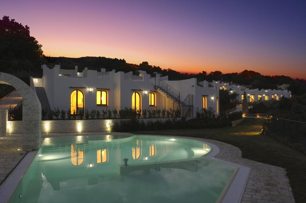 Baia Delphis Resort Vasto Eksteriør bilde